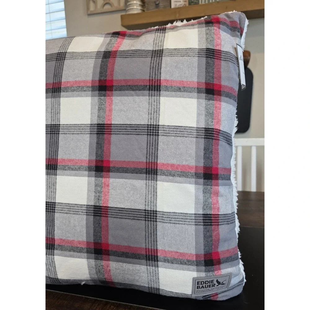Eddie Bauer Decorative Throw Pillow Wallace Plaid Sherpa Red Black Square 20 NEW
